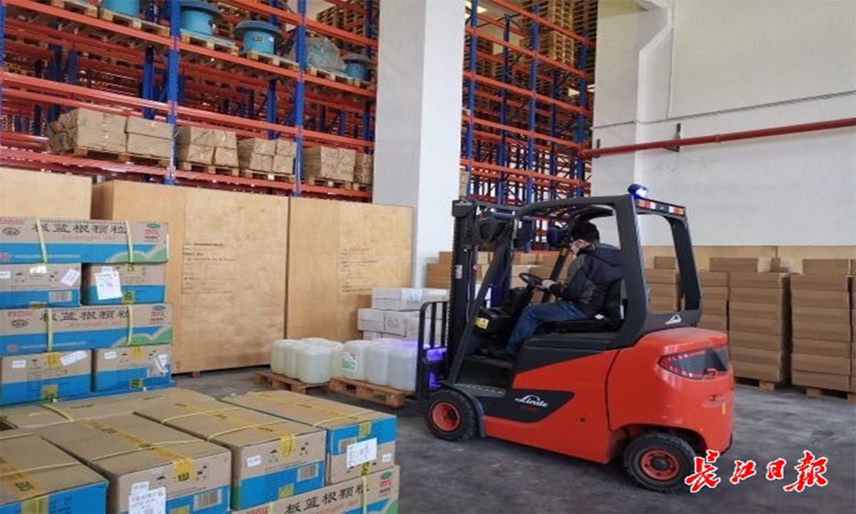 深圳企业向武汉交通行业捐赠2.8吨消毒清洗剂